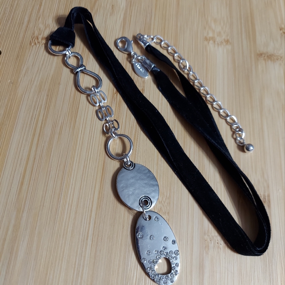 Chico's Silver/Extra Long Faceted Crystal Pendant Necklace w/Black Velvet Cord